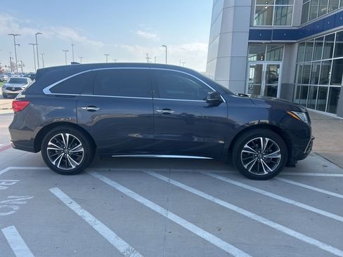 Used 2020 Acura MDX FWD w/ Technology Package image 4