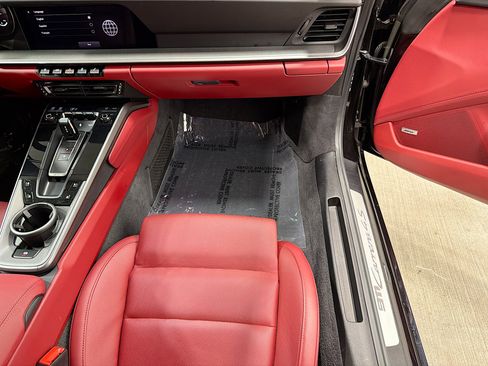 Used 2023 Porsche 911 Carrera 4 GTS image 17