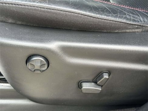 Used 2022 Dodge Durango R/T w/ Blacktop Package image 14