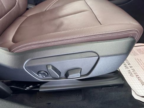 Used 2019 BMW X1 xDrive28i w/ Convenience Package image 14