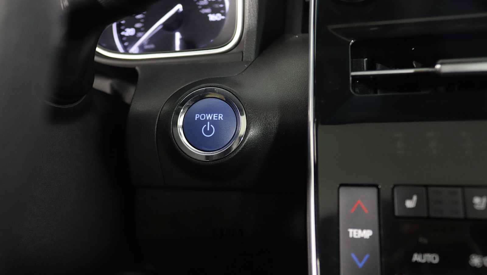 Used 2022 Toyota Avalon Limited w/ Advanced Safety Package FWD image 28