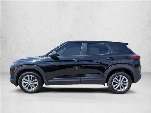 Used 2021 Chevrolet TrailBlazer LS FWD image 9