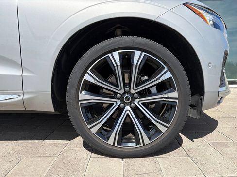 Used 2023 Volvo XC60 B5 Ultimate w/ Climate Package AWD/4WD image 8