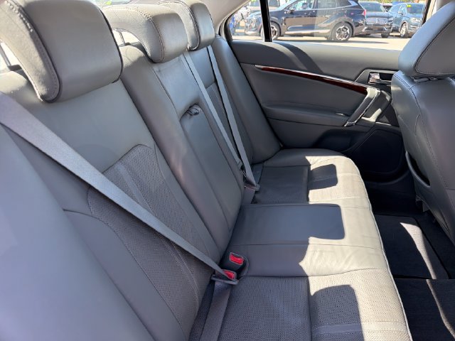 Used 2010 Lincoln MKZ FWD image 28