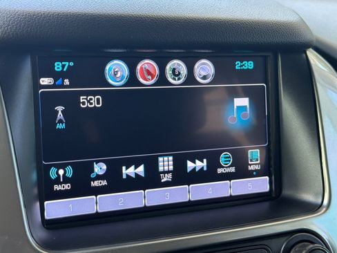 Used 2018 Chevrolet Tahoe Premier w/ RST Edition AWD/4WD image 23