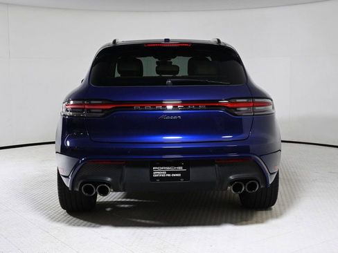 Certified 2024 Porsche Macan image 6