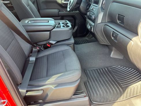 Used 2022 Chevrolet Silverado 1500 Custom RWD image 15