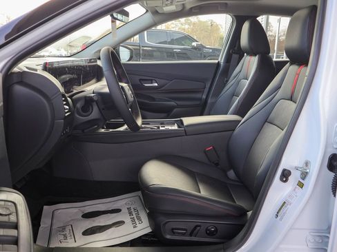 New 2026 Nissan Sentra SR image 7