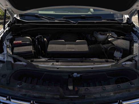 Used 2024 Chevrolet Suburban Premier w/ Premium Package 2 image 46