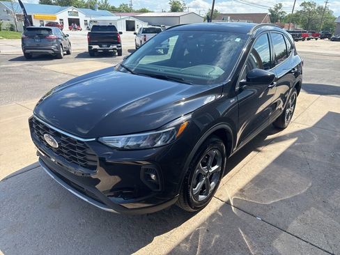 Used 2025 Ford Escape ST-Line Select image 6