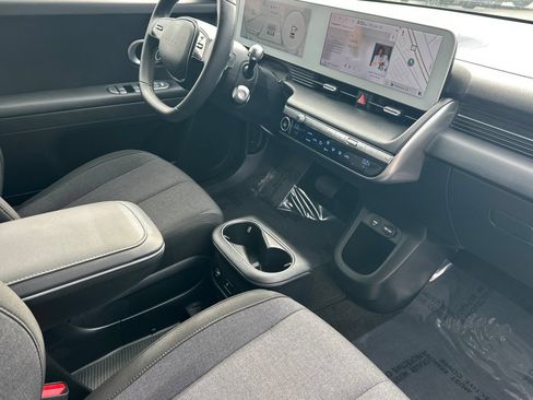 Certified 2024 Hyundai Ioniq 5 SEL RWD image 18