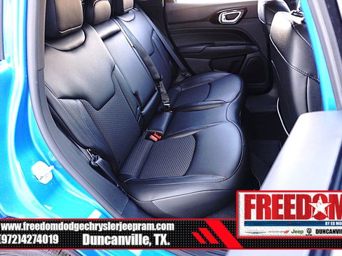 New 2026 Jeep Compass Latitude image 16