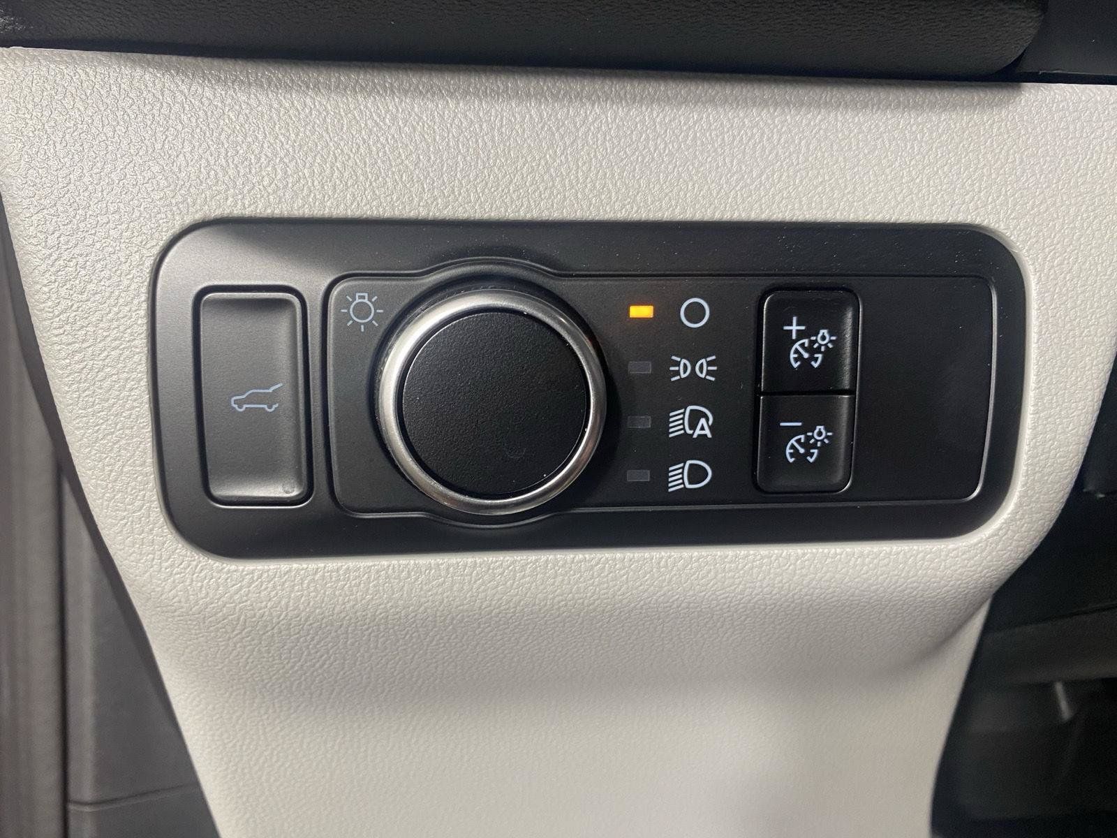 Used 2023 Ford Escape Active AWD/4WD image 22