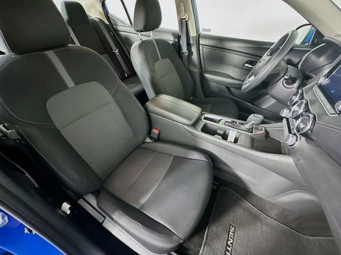 Used 2024 Nissan Sentra SV image 28