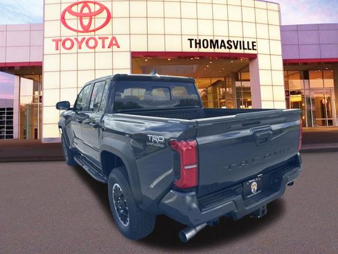 New 2025 Toyota Tacoma 4x4 Double Cab image 7