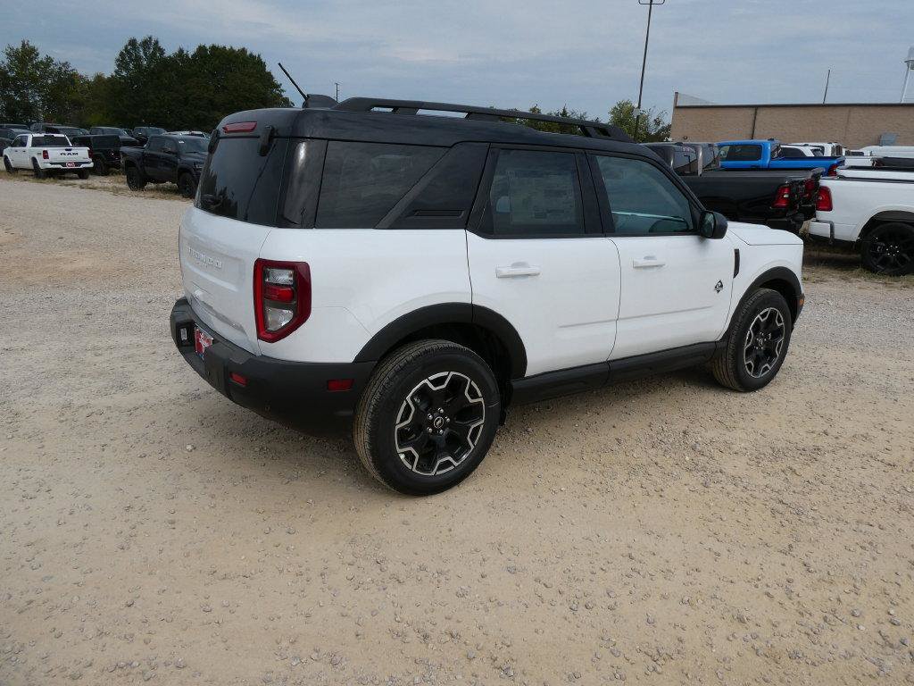 New 2026 Ford Bronco Sport Outer Banks AWD/4WD image 6