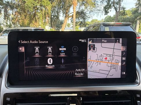 Certified 2023 Lexus GX 460 Premium w/ Accessory Package AWD/4WD image 30