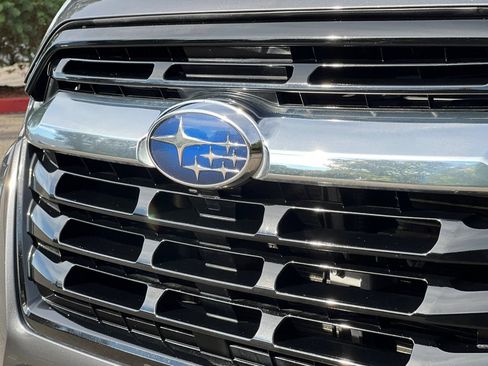 Used 2024 Subaru Ascent Premium w/ Convenience Package AWD/4WD image 45