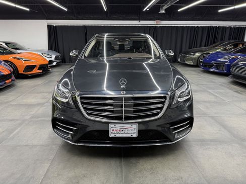 Used 2019 Mercedes-Benz S 560 4MATIC Sedan w/ AMG Line Exterior image 10