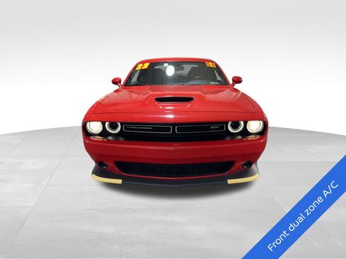 Used 2023 Dodge Challenger GT image 2