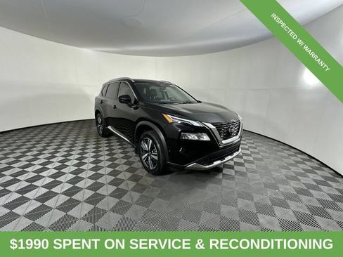 Used 2021 Nissan Rogue Platinum FWD image 3