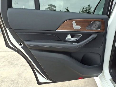 New 2026 Mercedes-Benz GLS 450 4MATIC image 16