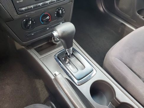 Used 2009 Ford Fusion SE image 17