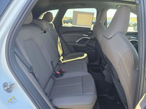 Certified 2025 Audi Q5 Premium w/ Premium Plus AWD/4WD image 13