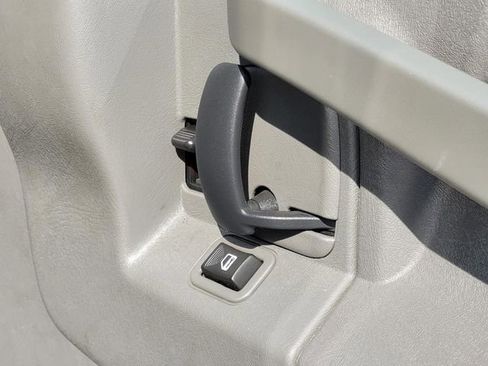 Used 2019 GMC Savana 2500 w/ Communications Package image 11