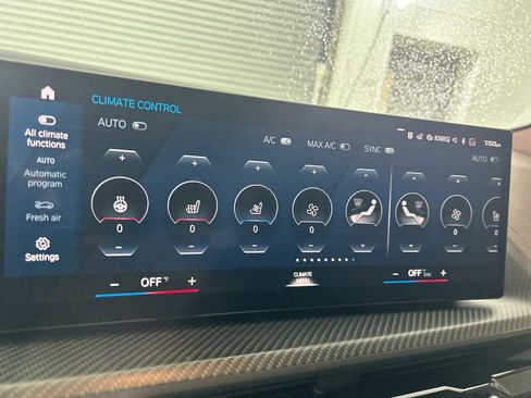 Used 2023 BMW XM image 17