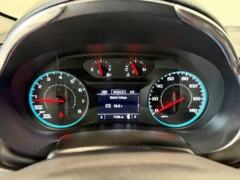 Used 2021 Chevrolet Malibu LT image 16