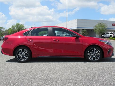 Used 2024 Kia Forte GT-Line FWD image 2