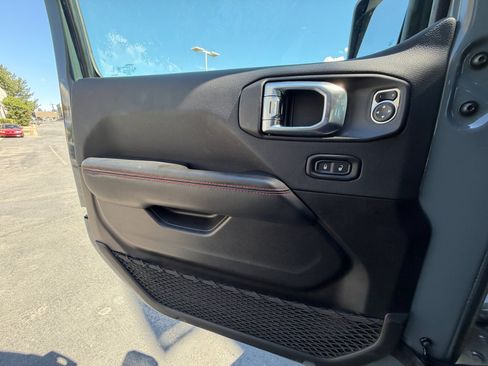Used 2024 Jeep Wrangler Unlimited Rubicon 392 AWD/4WD image 32