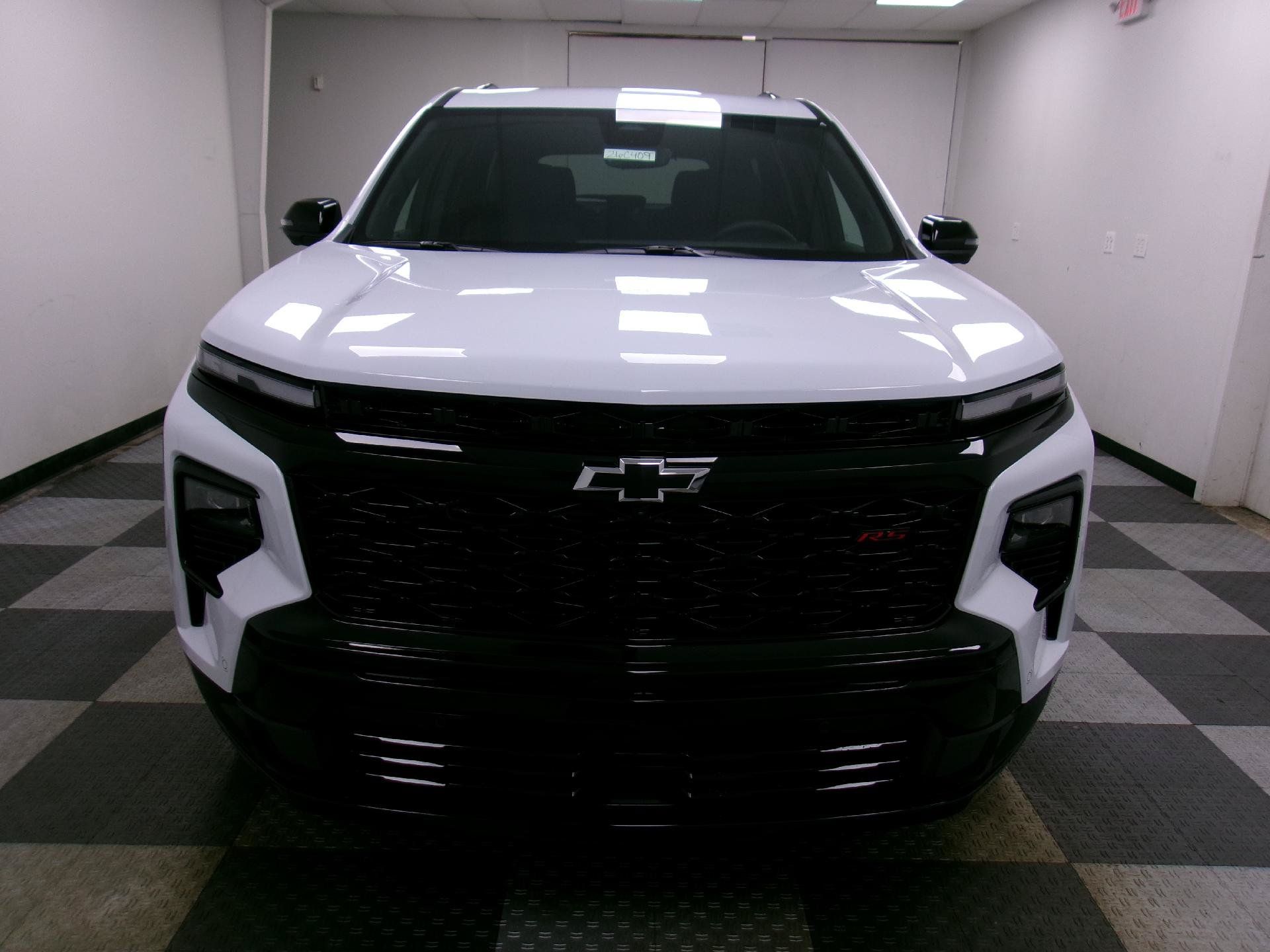 New 2026 Chevrolet Traverse RS FWD image 14