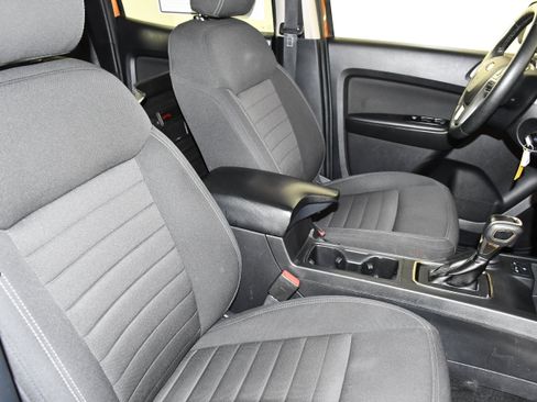Used 2019 Ford Ranger XLT w/ Equipment Group 302A Luxury AWD/4WD image 45