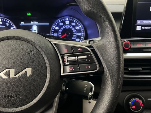 Used 2022 Kia Forte LXS w/ LXS Technology Package image 32