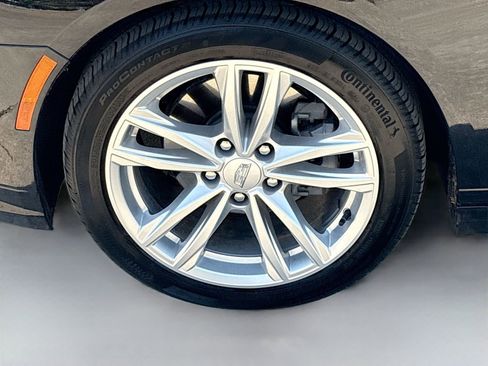 Used 2025 Cadillac CT4 Luxury RWD image 33