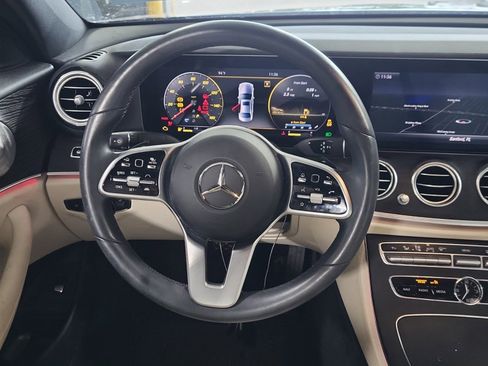 Used 2019 Mercedes-Benz E 300 image 11