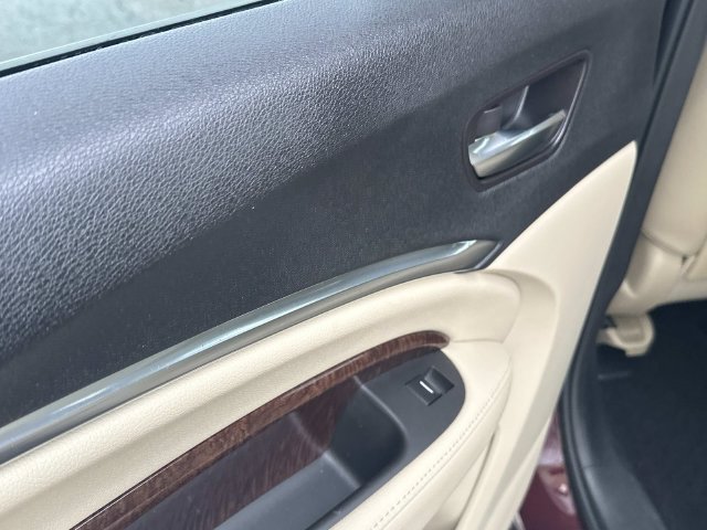 Used 2017 Acura MDX w/ Technology Package FWD image 15