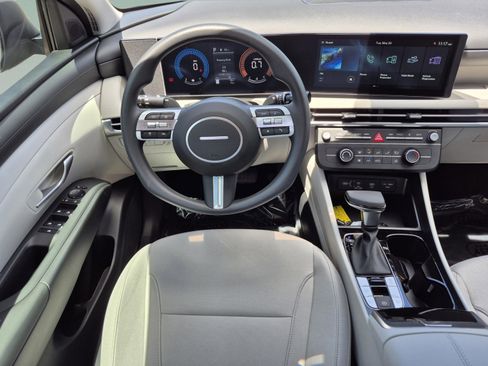 New 2026 Hyundai Tucson SE FWD image 11