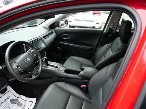 Used 2017 Honda HR-V EX-L image 9