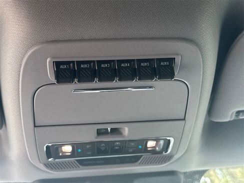 New 2025 Ford F350 Lariat w/ Lariat Ultimate Package image 33