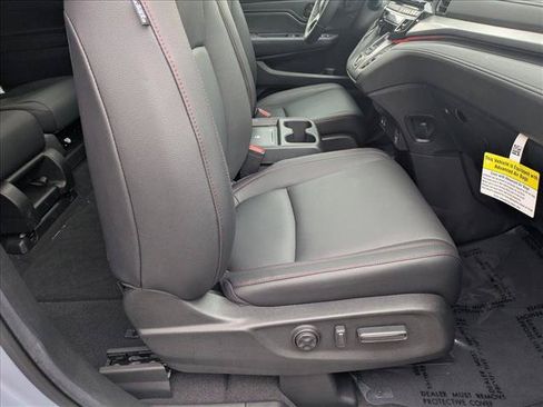 Used 2026 Honda Odyssey Sport-L image 22