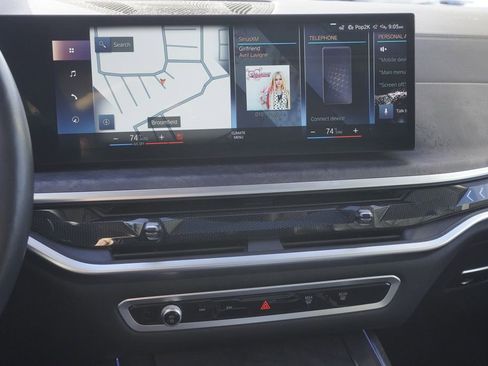 Used 2023 BMW X7 xDrive40i w/ Premium Package image 15