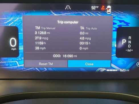 Used 2024 Volvo XC60 B5 Core AWD/4WD image 27