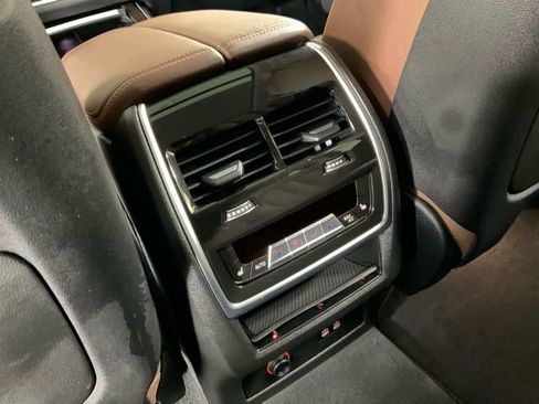 Certified 2024 BMW X7 xDrive40i image 25