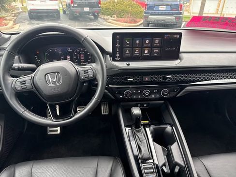 Certified 2025 Honda Accord Sport image 24