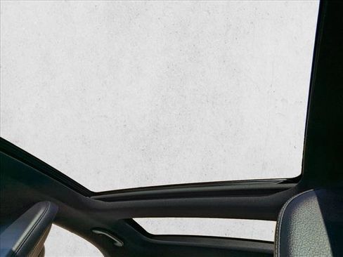 New 2025 Mercedes-Benz C 300 Sedan image 15