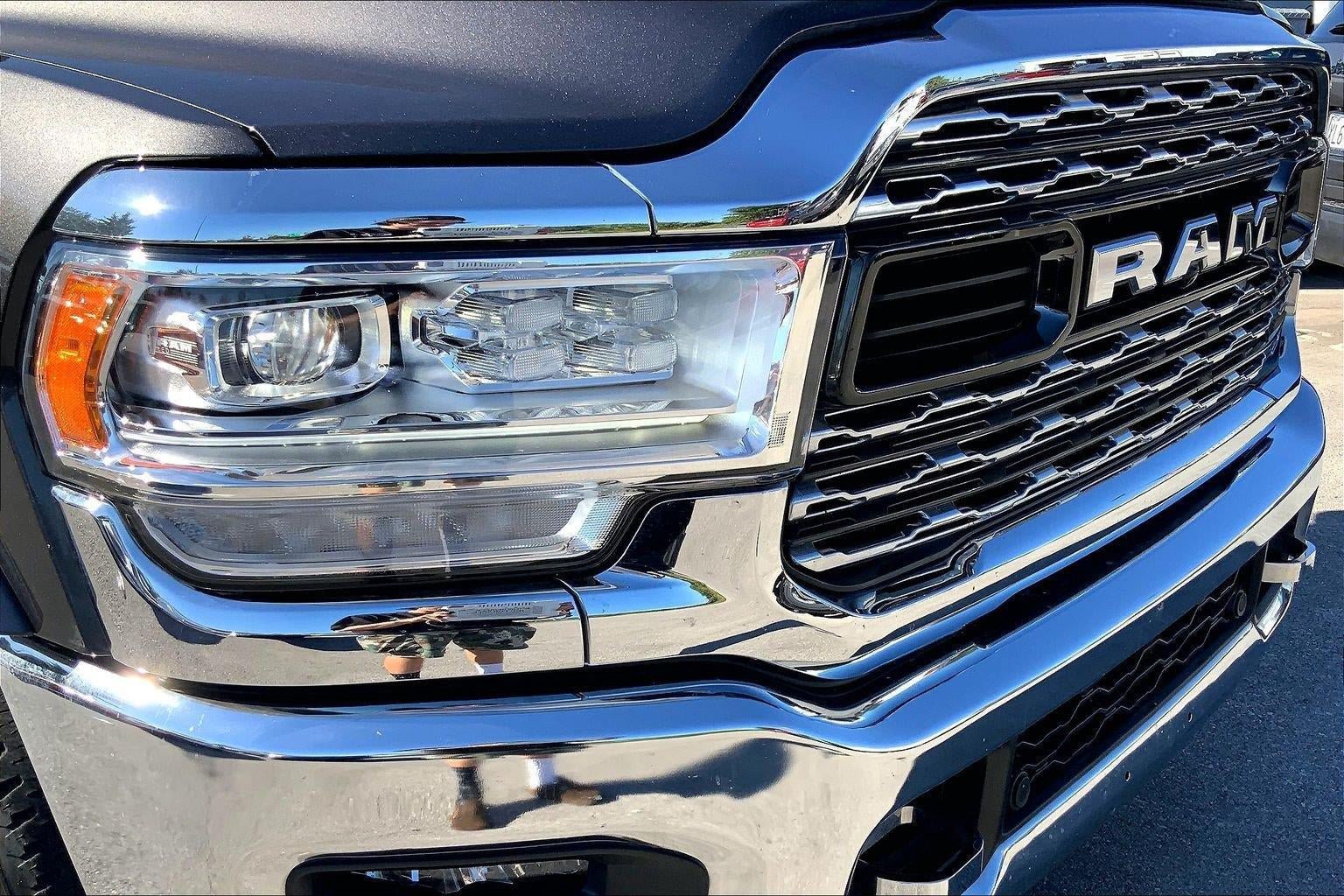 Used 2024 RAM 3500 Limited AWD/4WD image 29