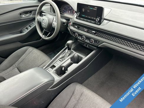 Used 2024 Honda Accord EX image 19
